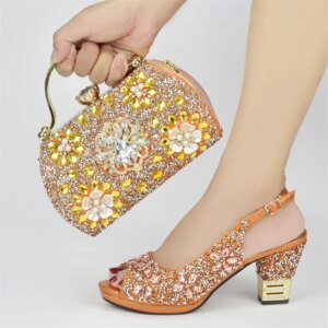New Arrival Nigerian Party Shoes with Bag Set Decorated with Rhinestone Shoes for Women 2024 Designer Luxury Wedding Shoes Bride