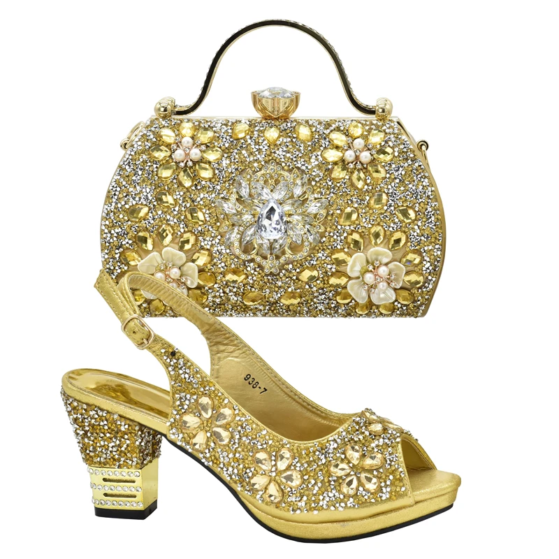 New Arrival Nigerian Party Shoes with Bag Set Decorated with Rhinestone Shoes for Women 2024 Designer Luxury Wedding Shoes Bride New Arrival Nigerian Party Shoes with Bag Set Decorated with Rhinestone Shoes for Women 2024 Designer Luxury Wedding Shoes Bride