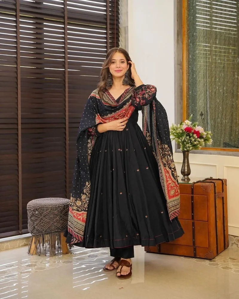 Indian Salwar Kameez Party Wear Wedding ReadyMade Pakistani Dress Suit