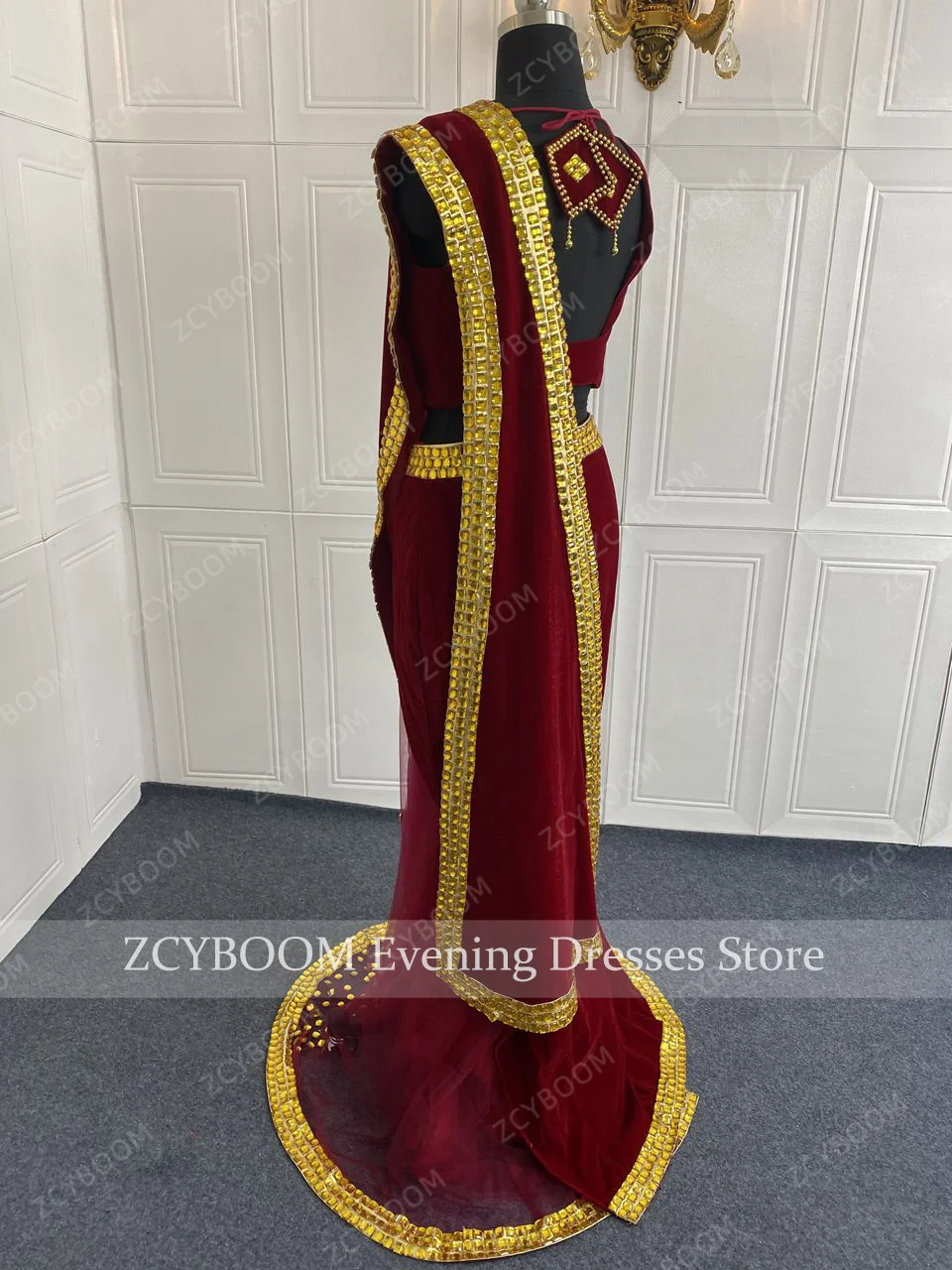 Customized Burgundy Mermaid Velour Saree Evening Dresses 2025 Long Prom Gowns V-Neck Indian Women Party Dress Robe De Soirée