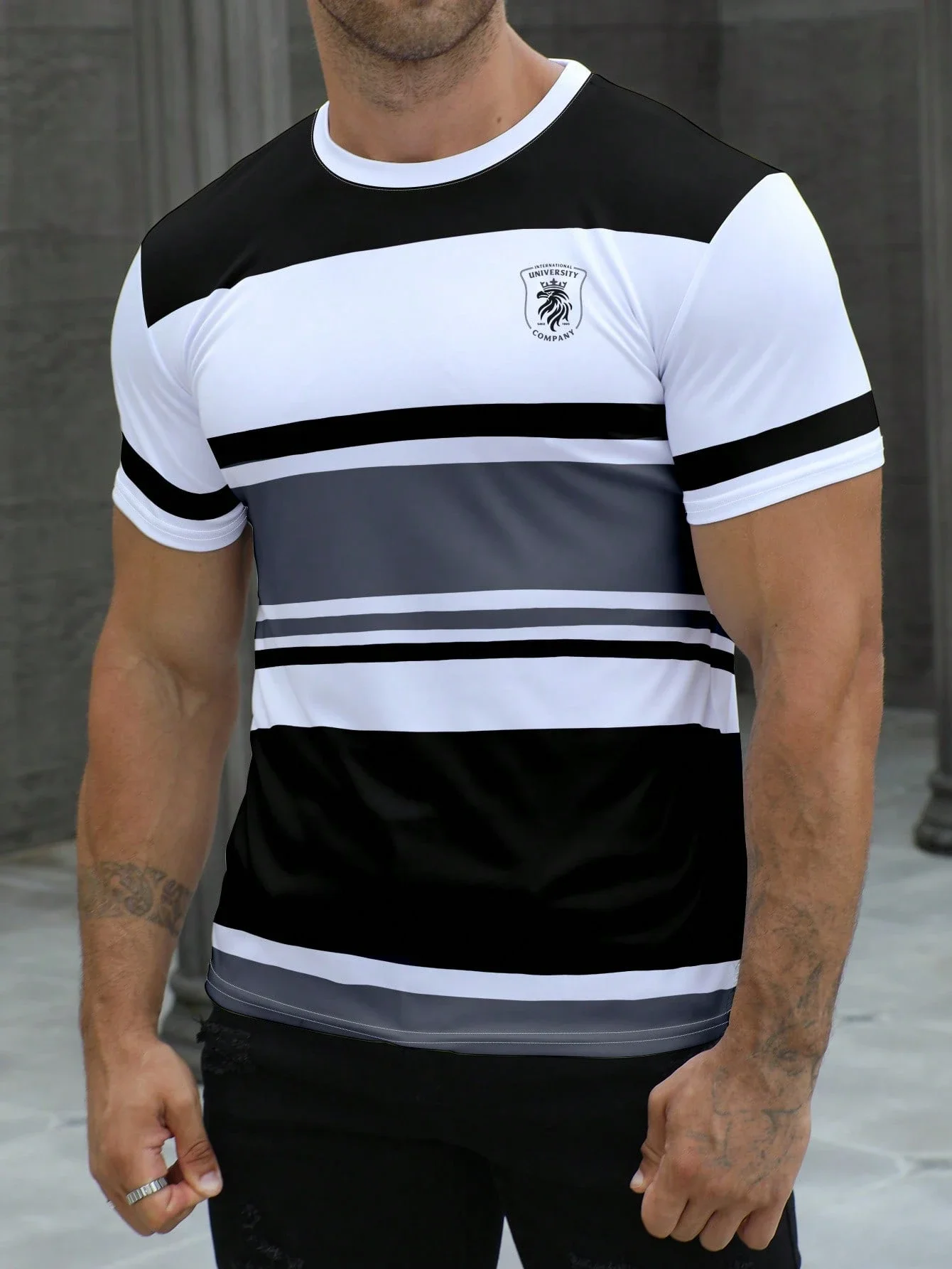 Men's striped design pattern short sleeved T-shirt short sleeved T-shirt quick drying breathable comfortable casual street