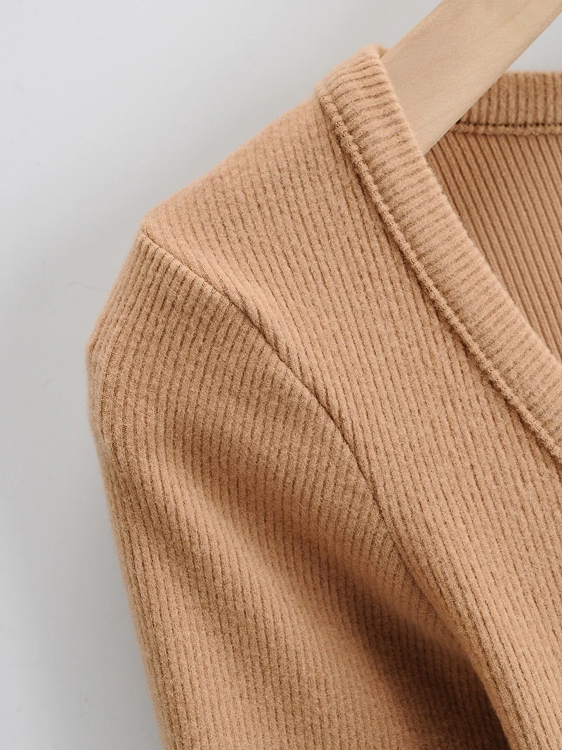 Slim V-neck Long Sleeve Bottomed Womens Tops And Blouses High Street Solid Color Open Navel Cardigan Slim V-neck Long Sleeve Bottomed Womens Tops And Blouses High Street Solid Color Open Navel Cardigan