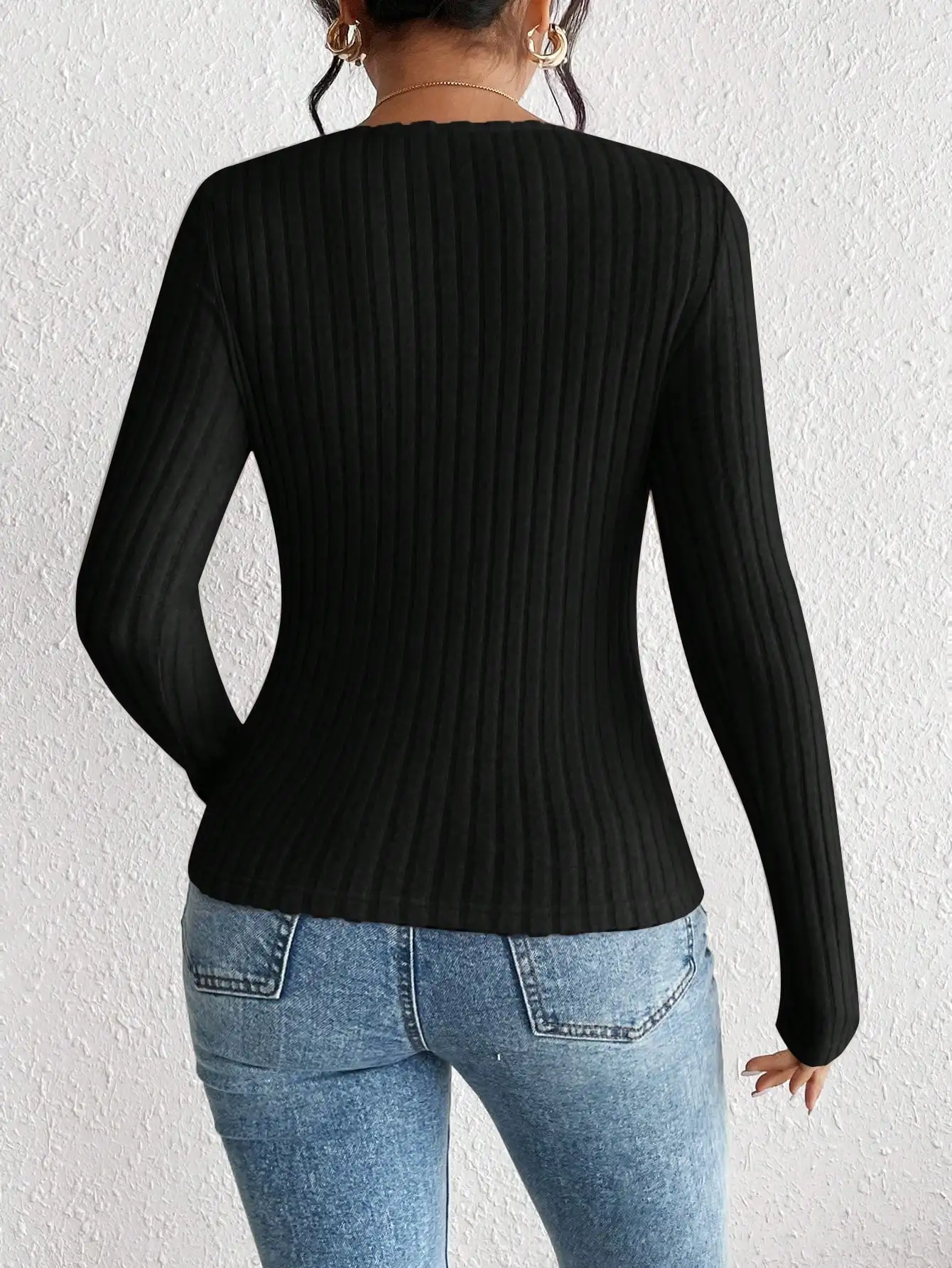 Autumn and winter fashion diamond collar knitted bottom shirt, women's casual long-sleeved tops, knitted long-sleeved T-shirt Autumn and winter fashion diamond collar knitted bottom shirt, women's casual long-sleeved tops, knitted long-sleeved T-shirt