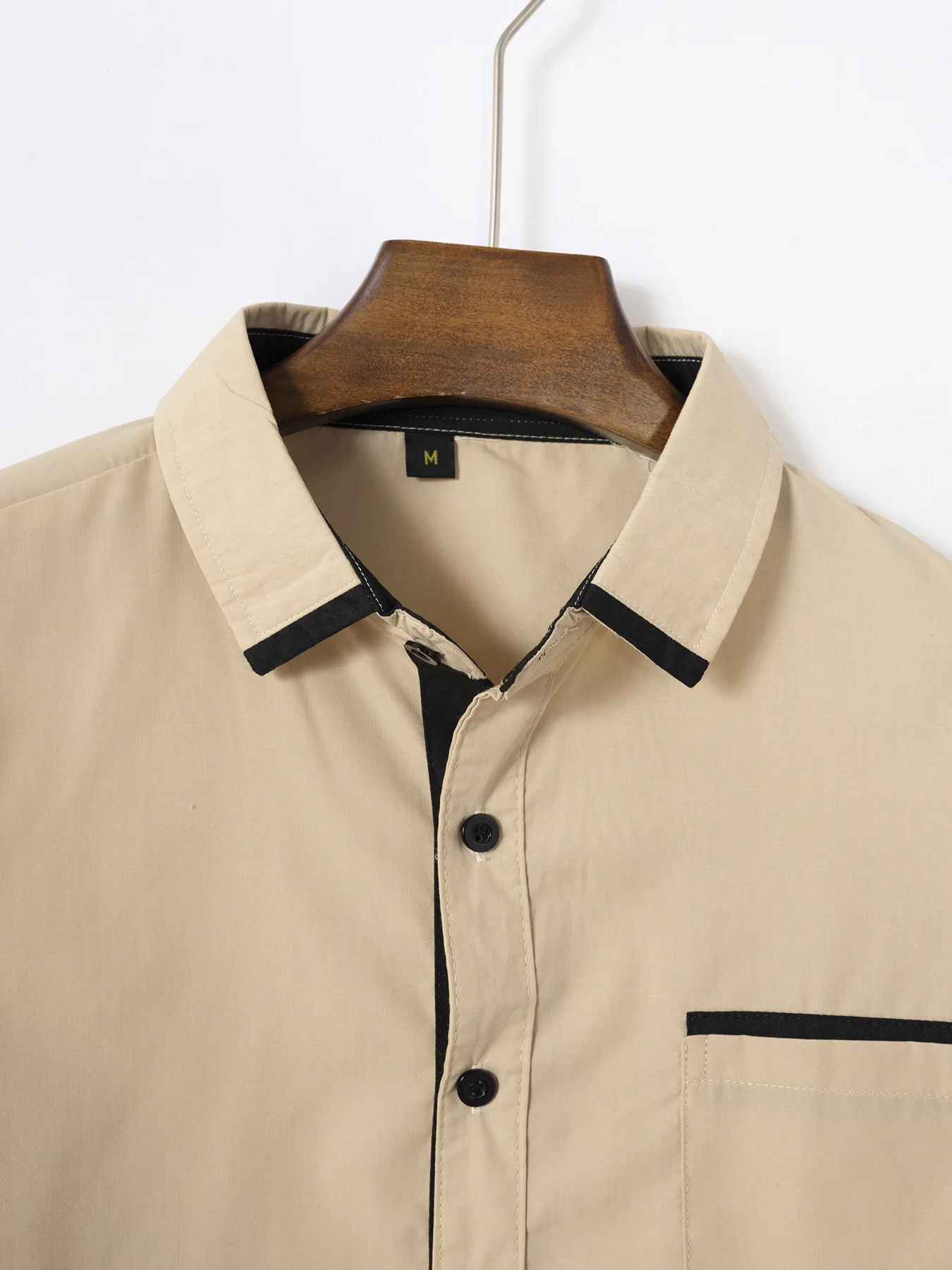 Men's business casual shirt, fashionable solid color, versatile, long-sleeved lapel cotton shirt, pocket, spring and autumn Men's business casual shirt, fashionable solid color, versatile, long-sleeved lapel cotton shirt, pocket, spring and autumn