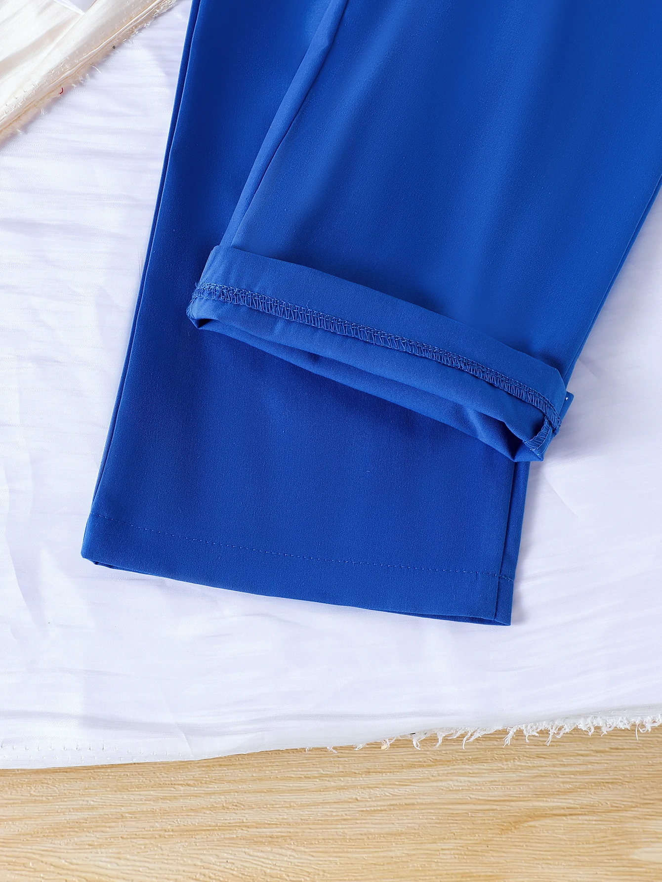 2PCS  Spring And Summer European And American New Style Girls 2-7 Years Old Comfortable And Fashionable Blue Top + Pantsuit