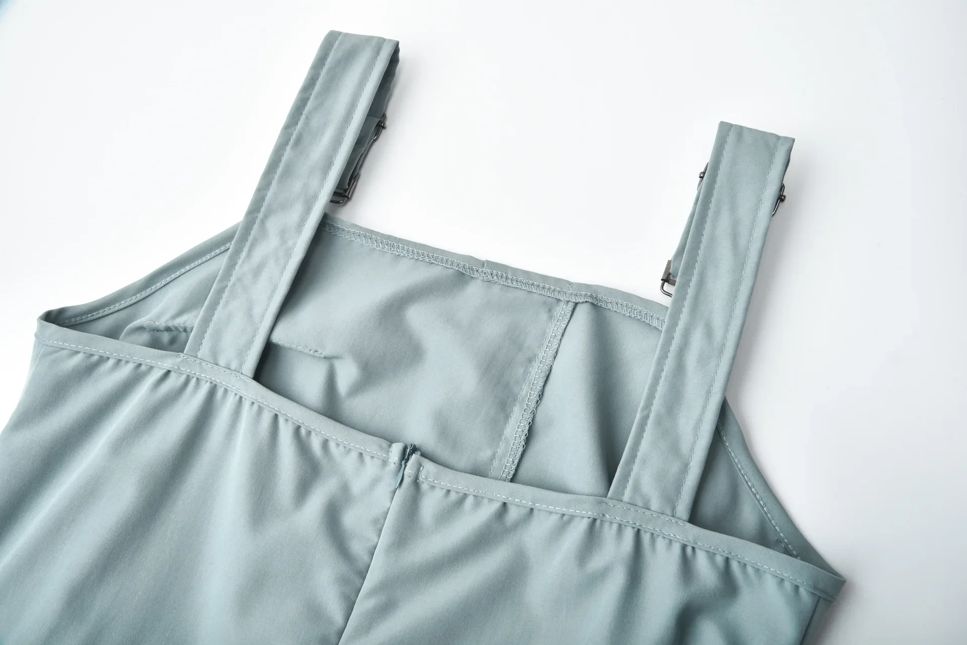 2021 Wish Women's Utility Jumpsuit Beltless Sleeveless Simple Tied Pants Working Uniform Cross-border Style from China