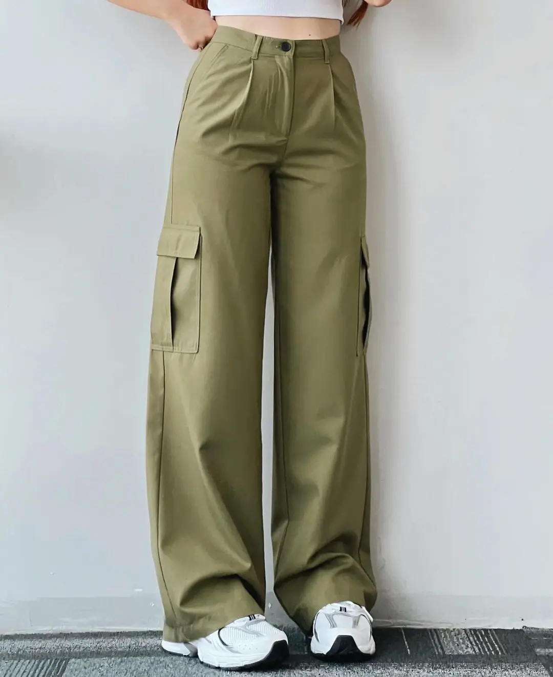 New Y2K Women Vintage Cargo Pants Streetwear Techwear Korean Harajuku Parachute Pants Beige Sweatpants Wide Leg Joggers Trousers New Y2K Women Vintage Cargo Pants Streetwear Techwear Korean Harajuku Parachute Pants Beige Sweatpants Wide Leg Joggers Trousers