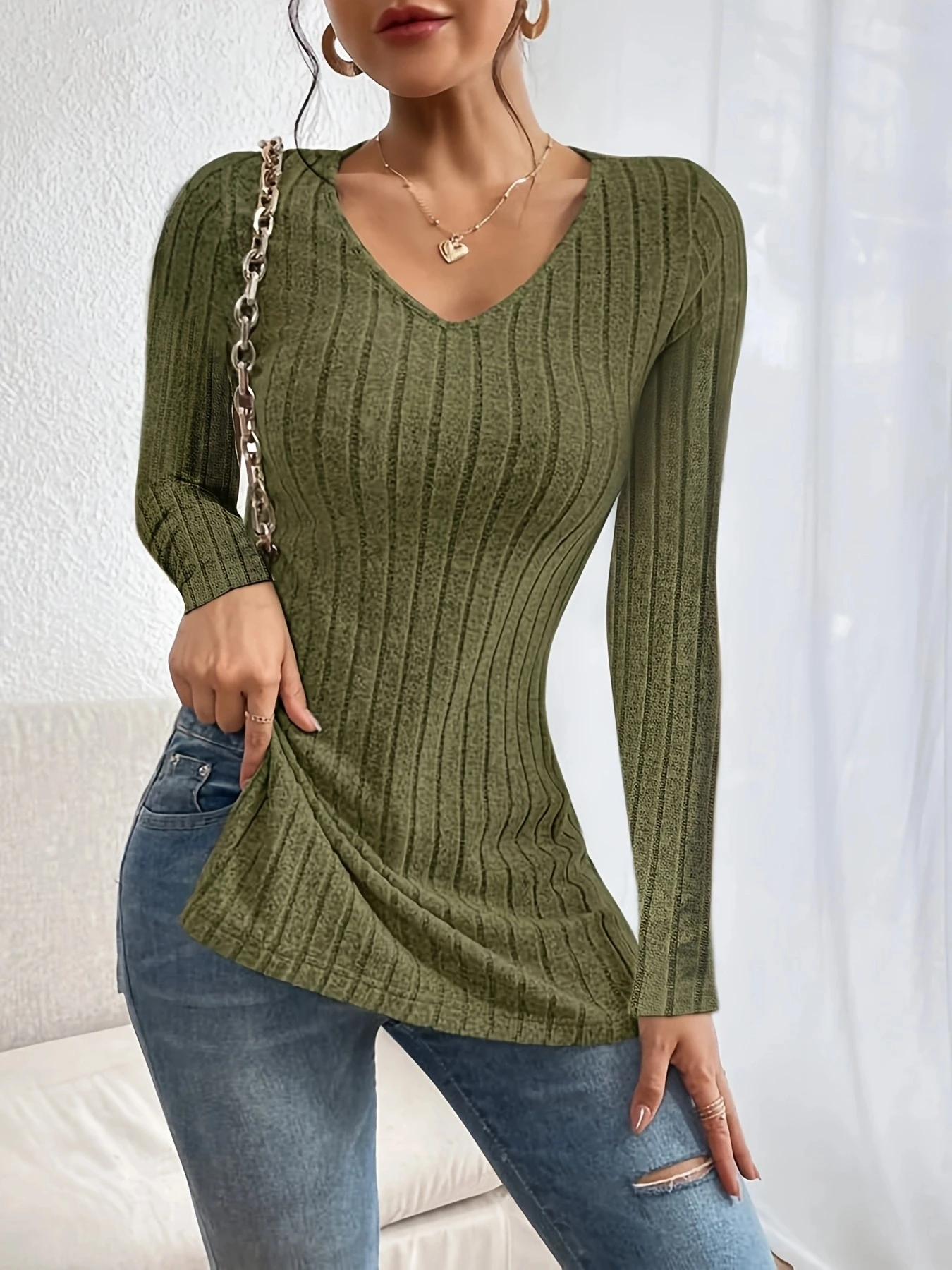 Women's Fashion V-neck Side Split Pit Strip Long sleeved T Women's Fashion V-neck Side Split Pit Strip Long sleeved T