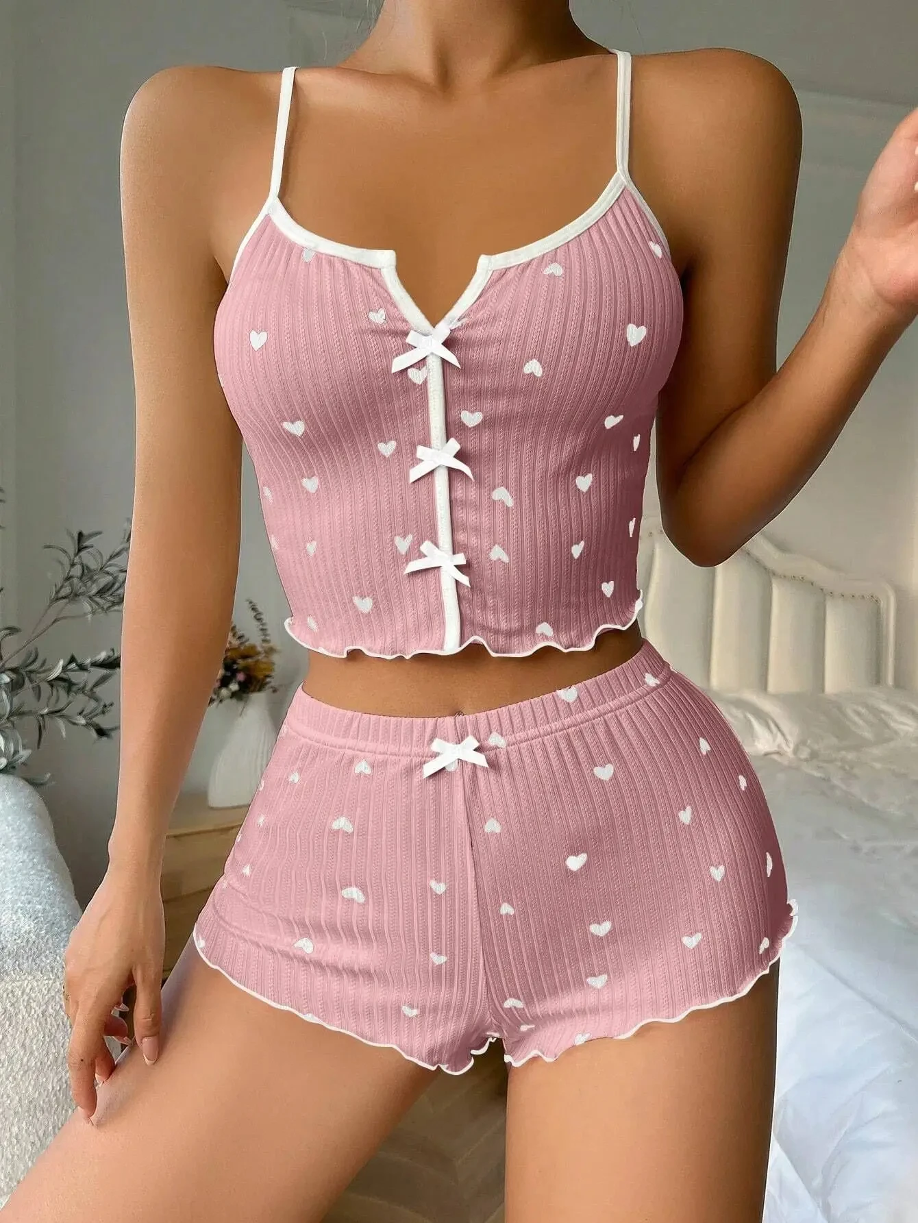 Sexy Sleepwear Women Pajamas Set Heart Print Silk Stain V-Neck Sleeveless Casual Cami Top and Shorts Sets Home Suit Loungewear Sexy Sleepwear Women Pajamas Set Heart Print Silk Stain V-Neck Sleeveless Casual Cami Top and Shorts Sets Home Suit Loungewear