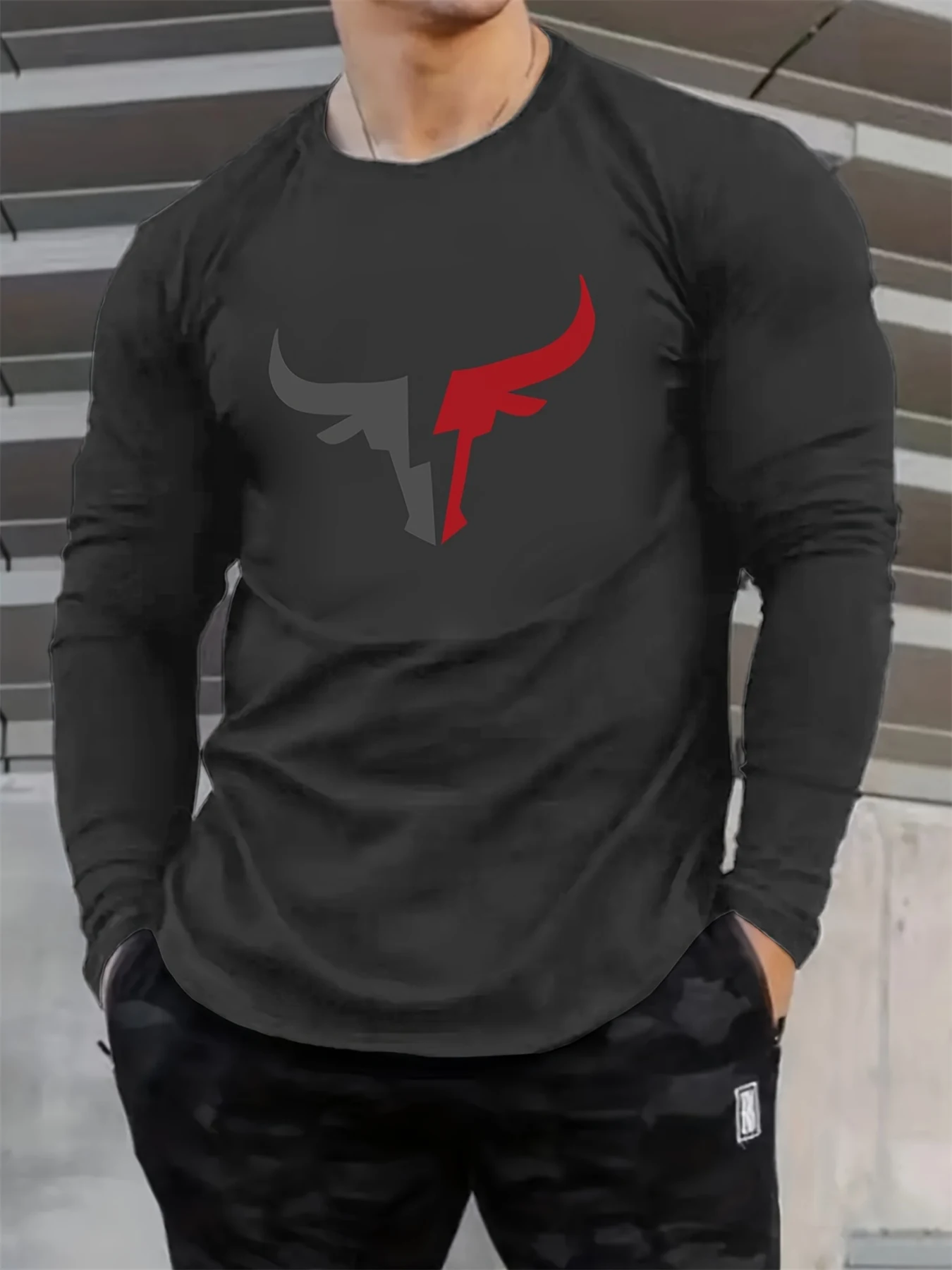 Men's 100% pure cotton loose fit plus size comfortable casual sports bull pattern printed round neck long sleeved T-shirt top