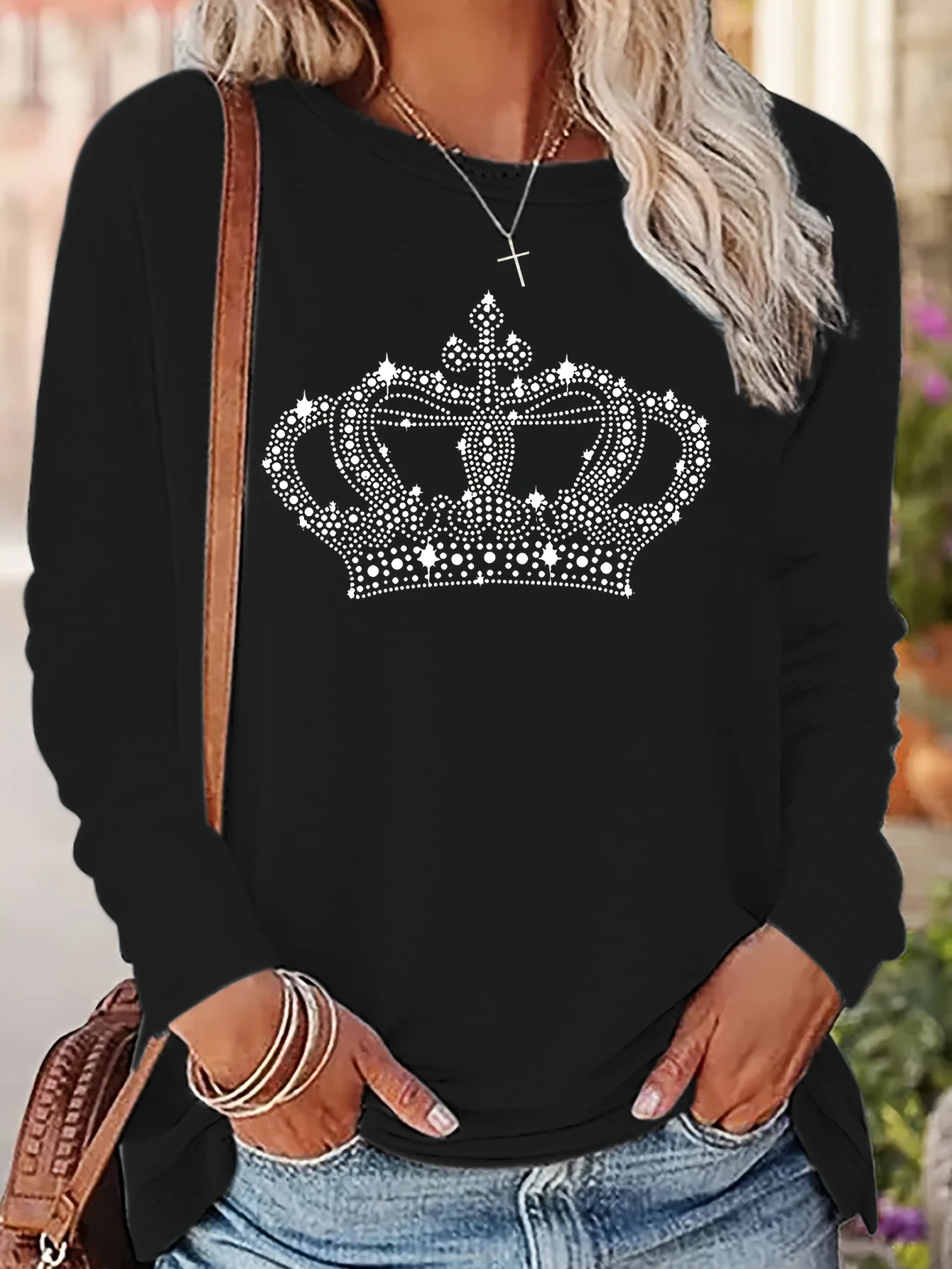 Crown Print T shirt Long Sleeve Crew Neck Autumn winter top women's long sleeved T-shirt loose comfortable black