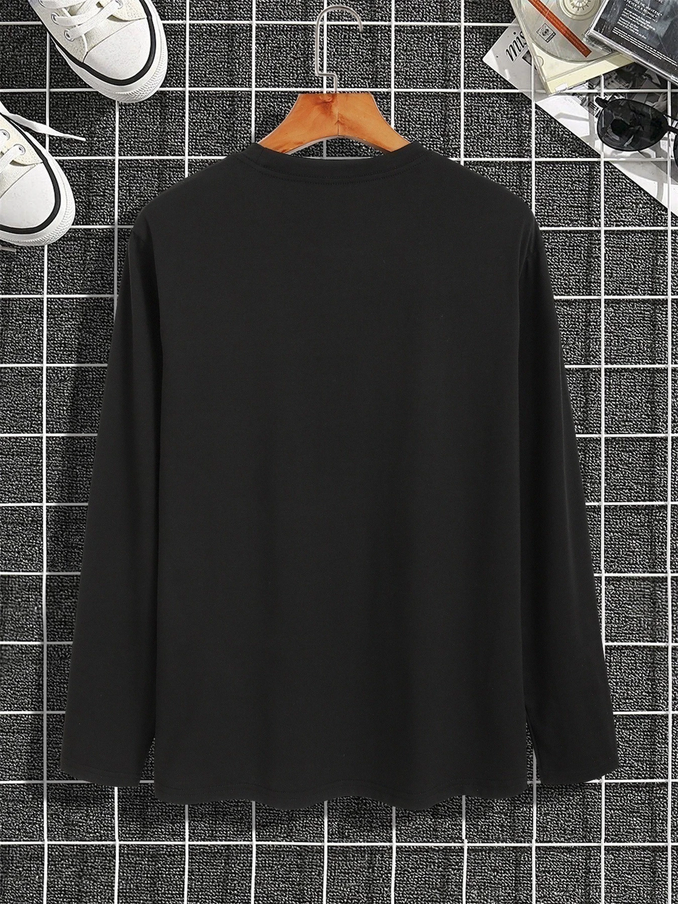 Men's 100% pure cotton loose fit comfortable casual sports landing moon pattern printed round neck long sleeved T-shirt top