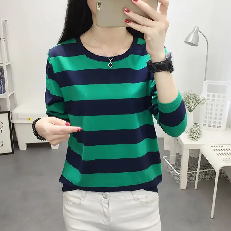 Plus Size Long Sleeve Striped T-Shirt Women's Loose-Fit Slimming Crew Neck Top For Spring Autumn