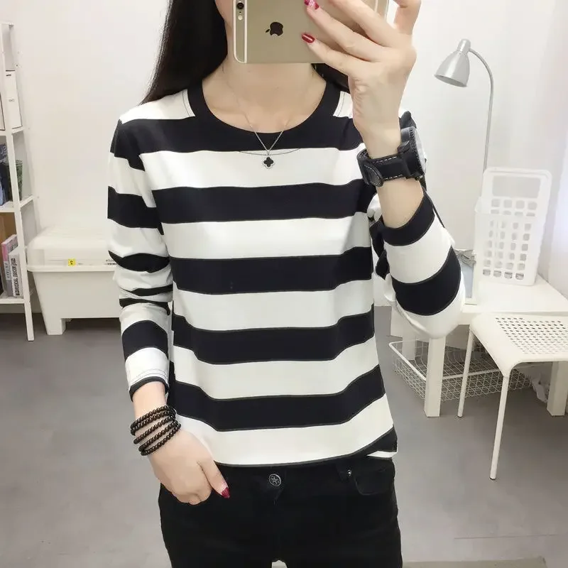 Plus Size Long Sleeve Striped T-Shirt Women's Loose-Fit Slimming Crew Neck Top For Spring Autumn