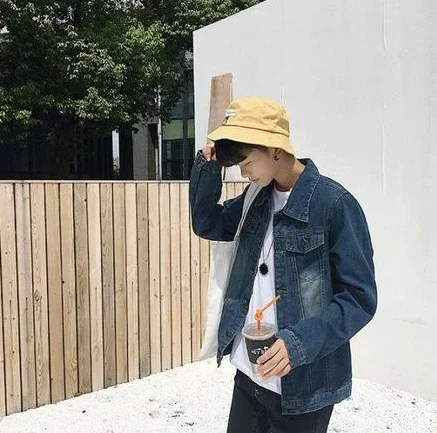 Male Jean Coats Ripped Men's Denim Jacket Casual Slim with Hole Vintage Short Autumn Fast Delvery Original Y2k Low Price Korea G Male Jean Coats Ripped Men's Denim Jacket Casual Slim with Hole Vintage Short Autumn Fast Delvery Original Y2k Low Price Korea G