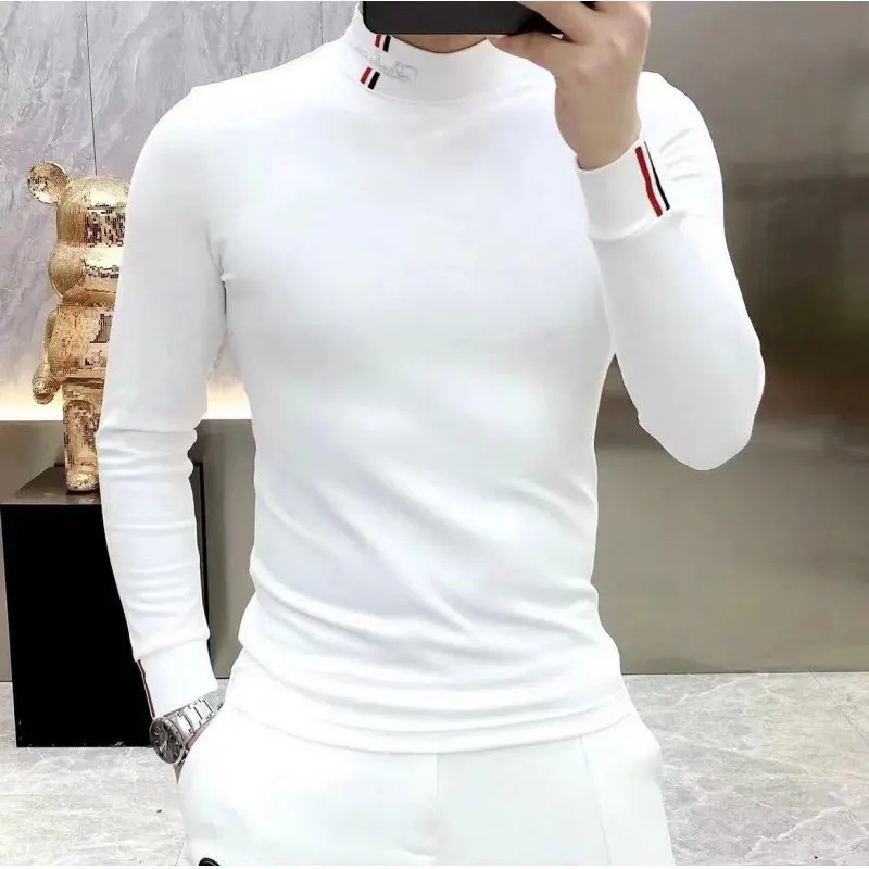 Winter Men's T-Shirt Long-Sleeved Velvet Thickeneded Sweatshirt Fashionable Personalized Bottoming Shirt White Half Turtleneck Top T-Shirt Thick Warm and Handsome Men's Top Black